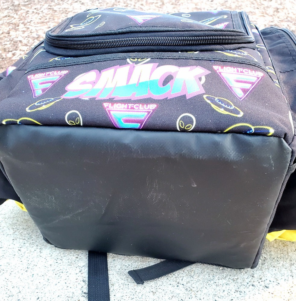 disc golf backpack waterproof bottom